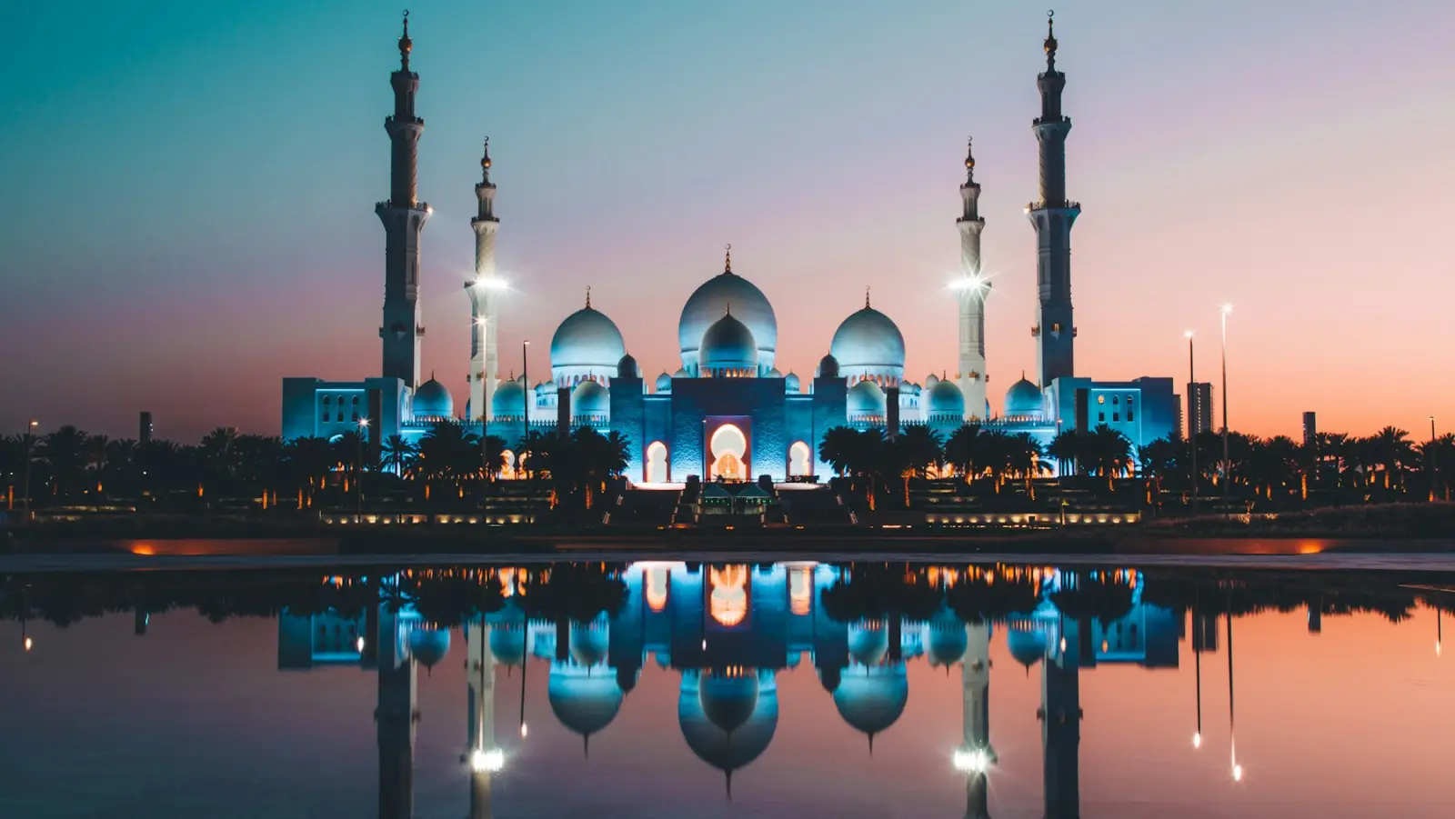 Sheikh Zayed Grand Mosque in Abu Dhabi reflected in a pool